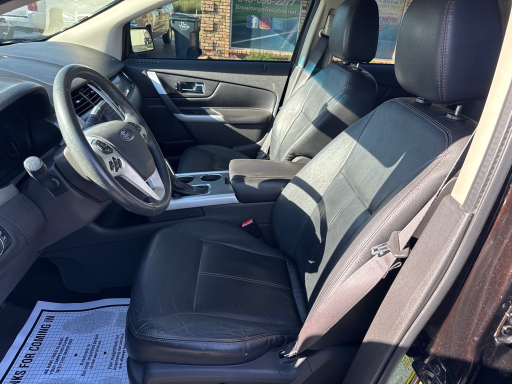 2014 Ford Edge Image 16