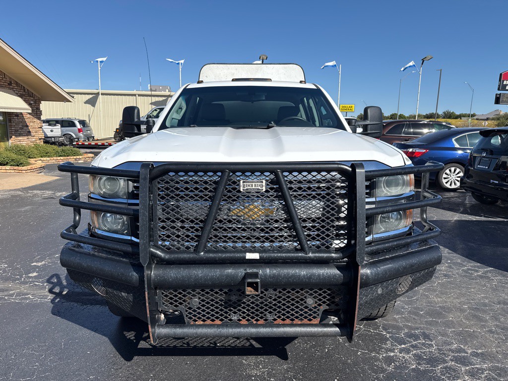 2015 Chevrolet Silverado 1500 Image 2