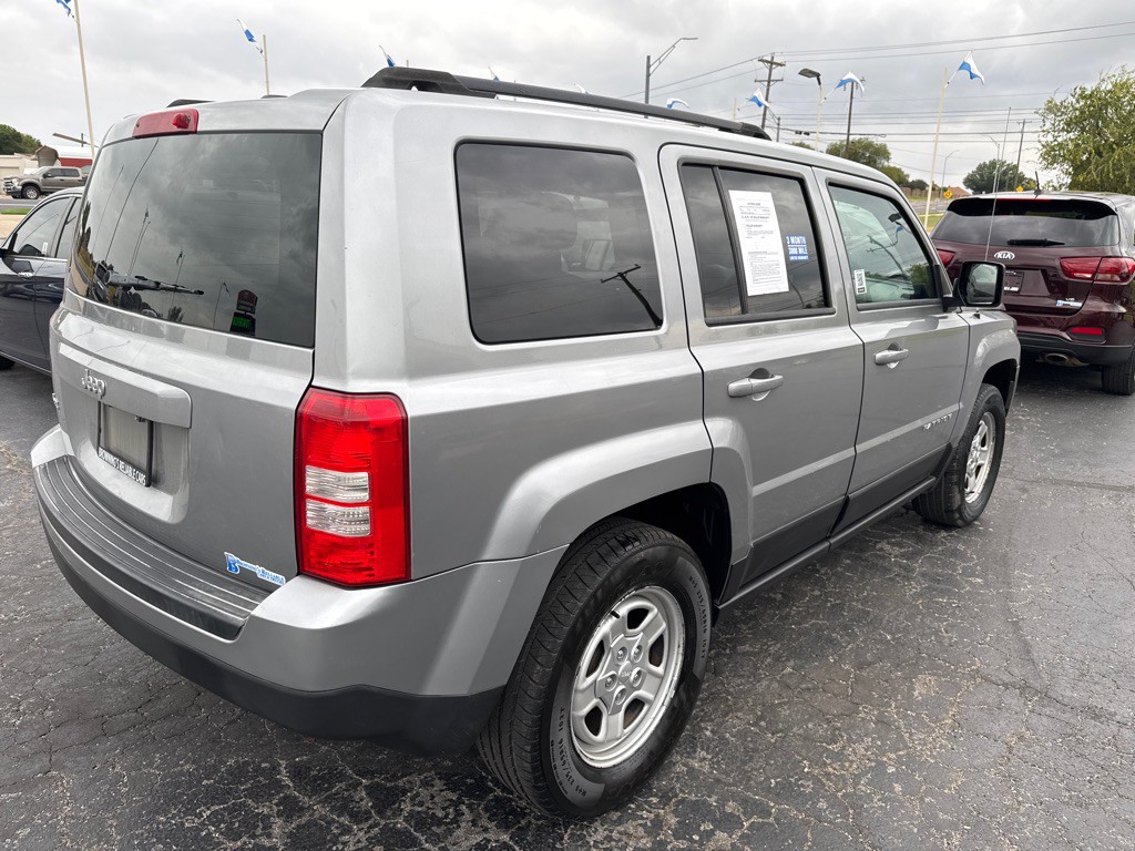 2016 Jeep Patriot Image 5