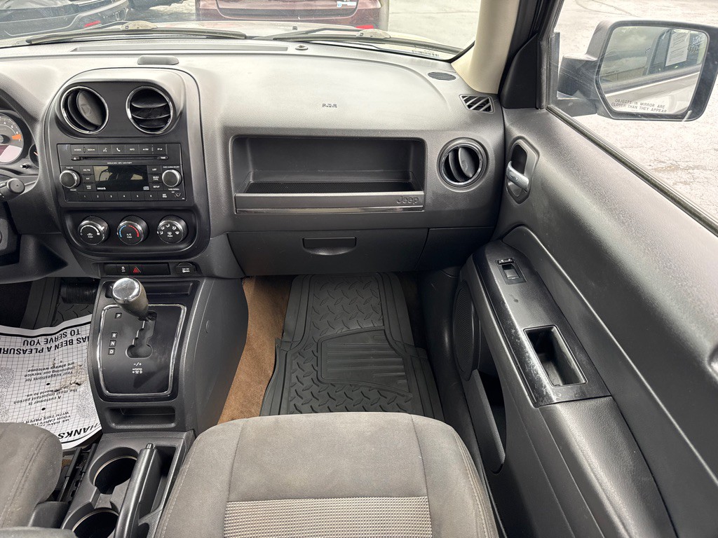 2016 Jeep Patriot Image 11