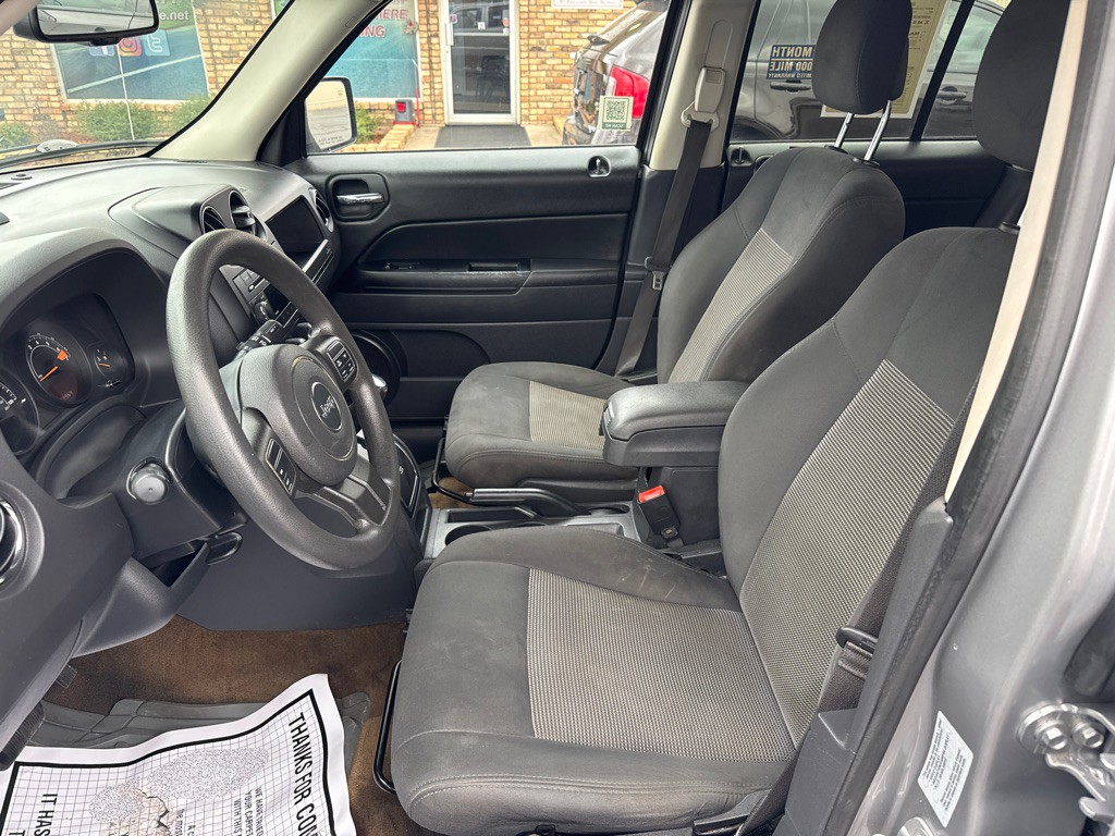 2016 Jeep Patriot Image 16