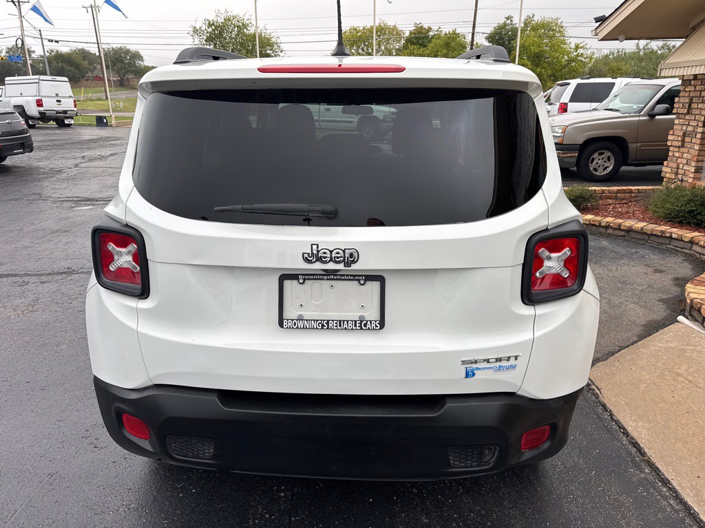 2017 Jeep Renegade Image 5