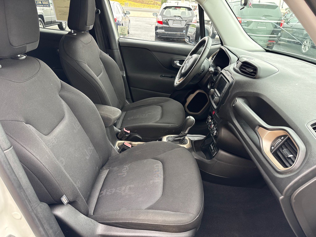 2017 Jeep Renegade Image 12