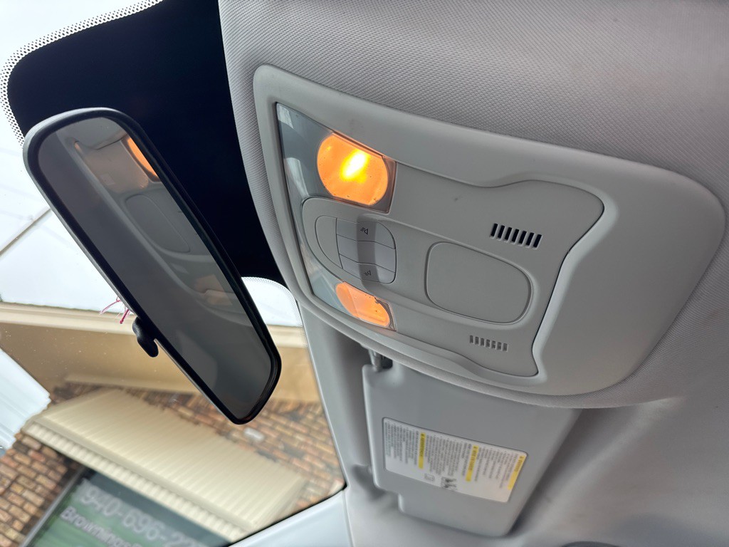 2017 Jeep Renegade Image 21