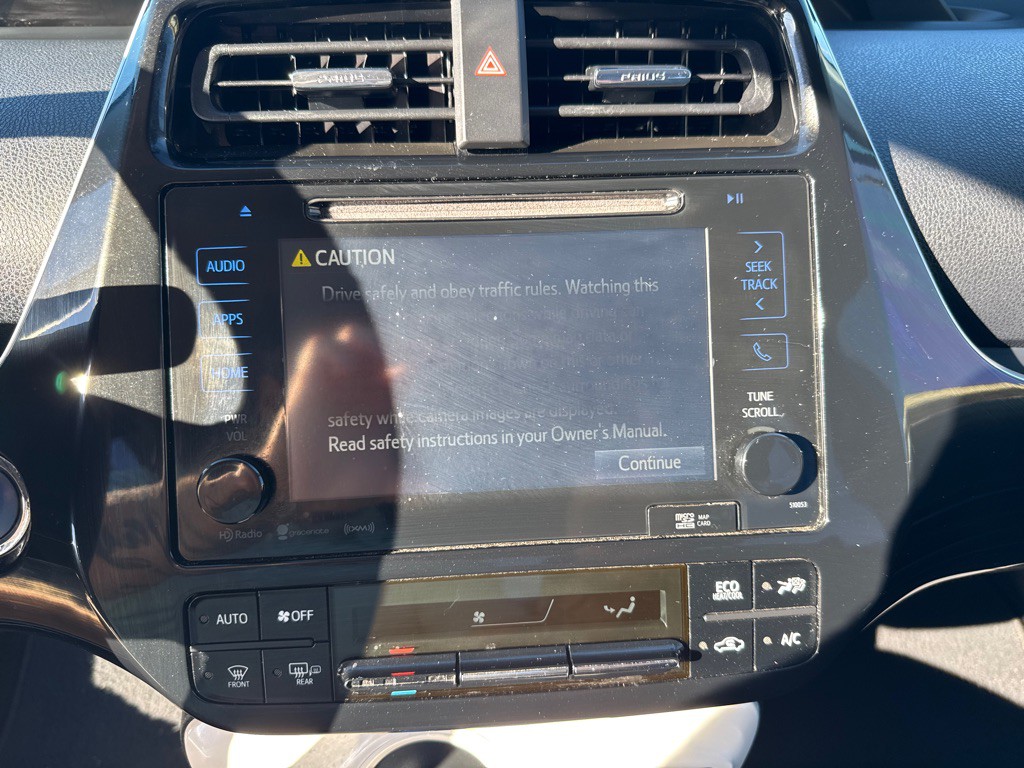 2016 Toyota Prius Image 18