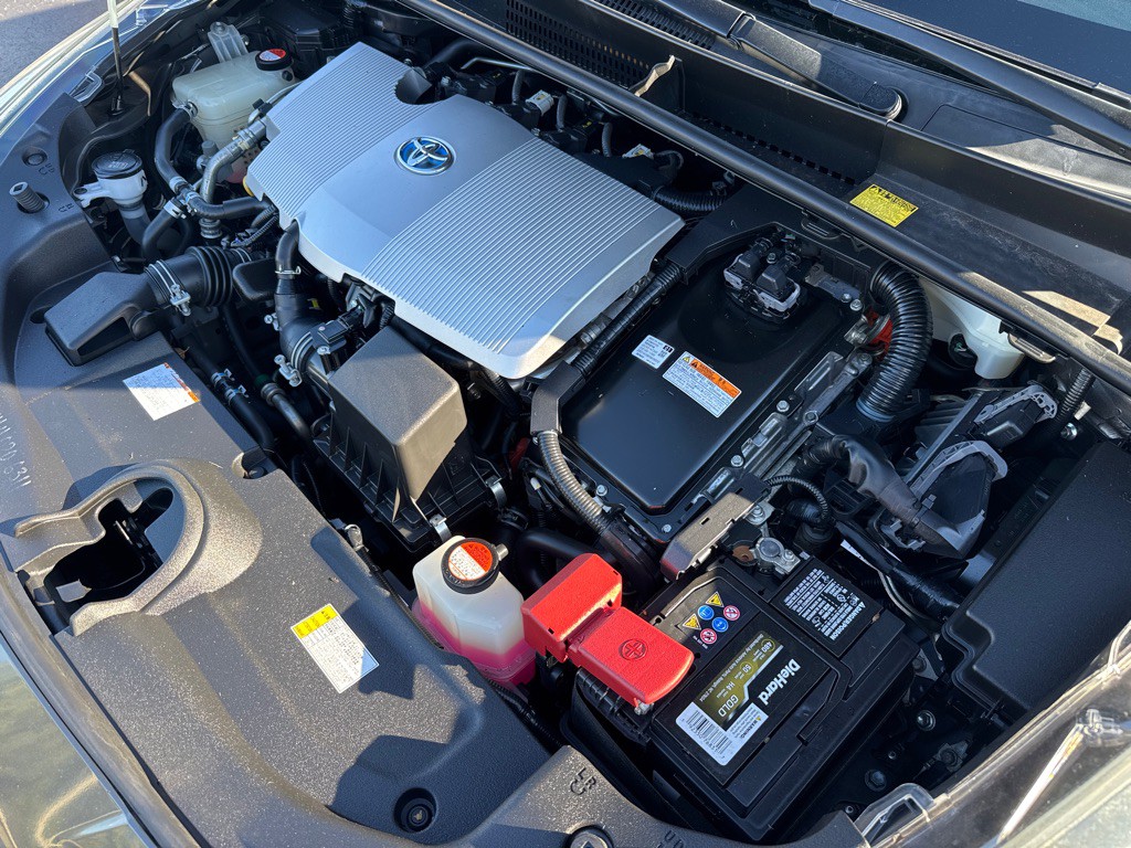 2016 Toyota Prius Image 23