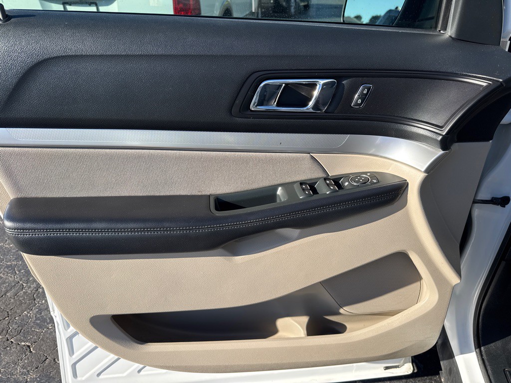 2018 Ford Explorer Image 19