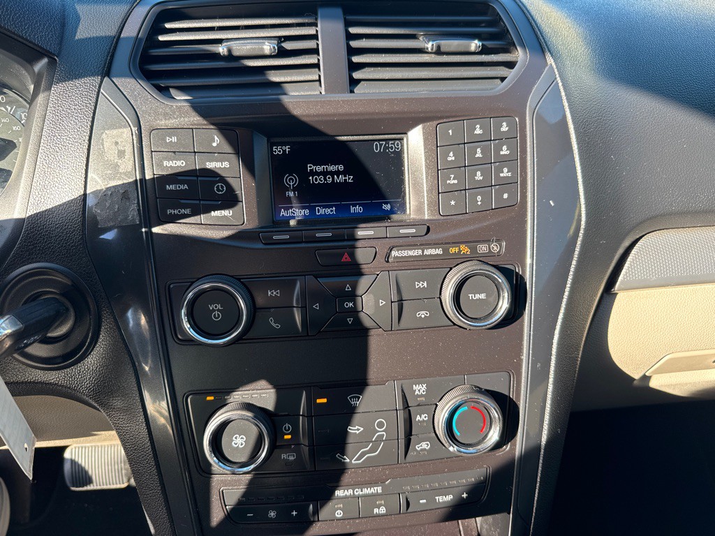 2018 Ford Explorer Image 20