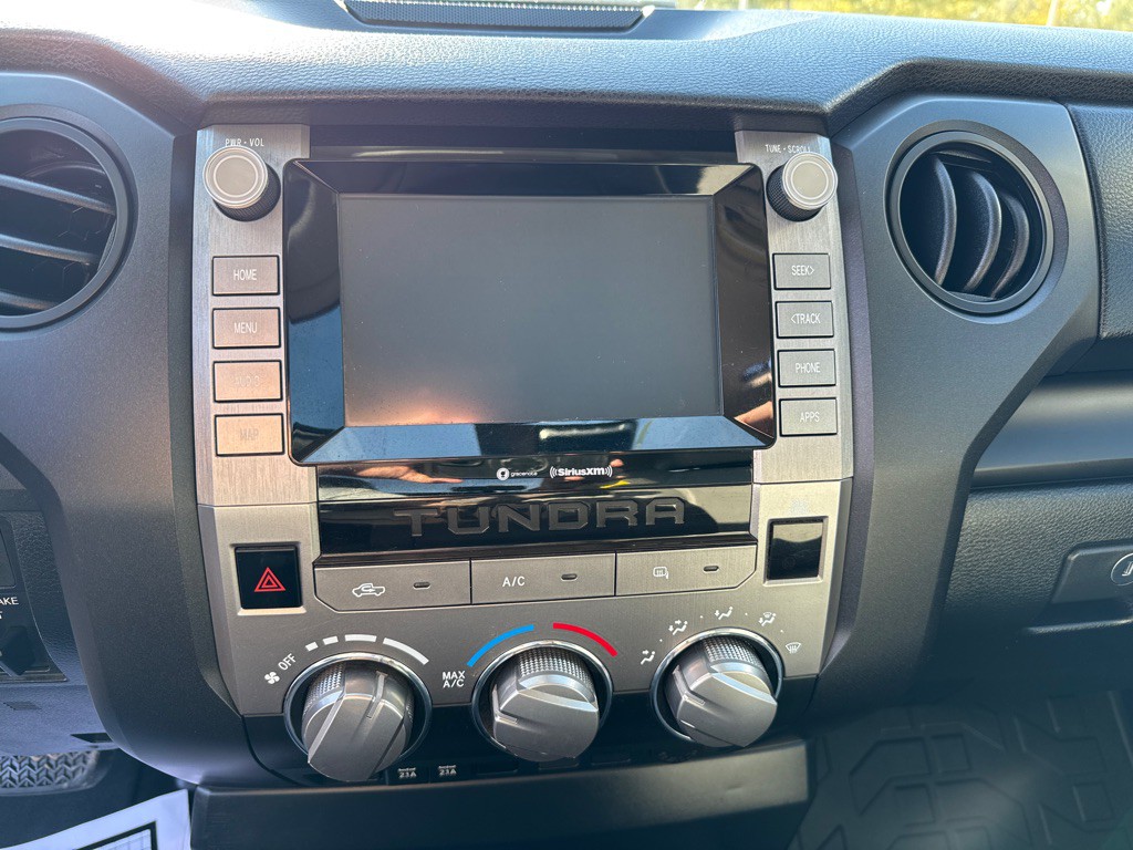 2020 Toyota Tundra Image 18