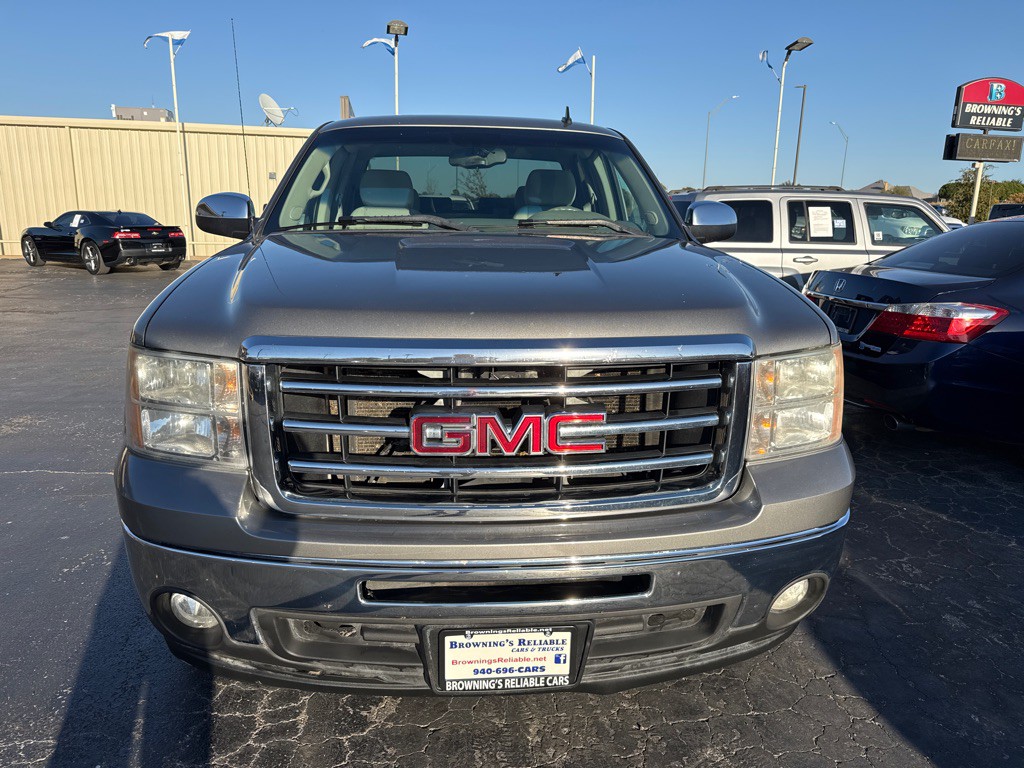 2013 GMC Sierra Image 2