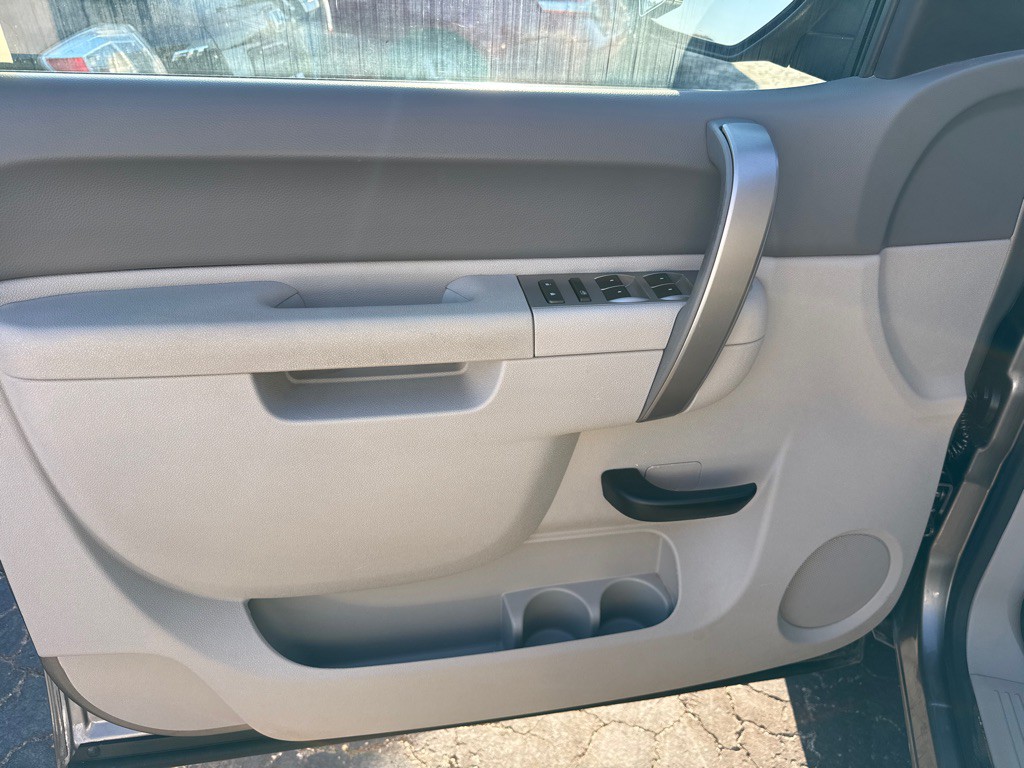 2013 GMC Sierra Image 17