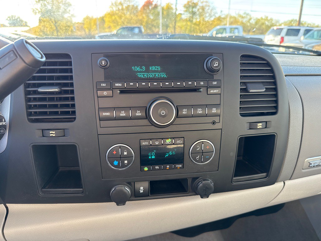 2013 GMC Sierra Image 18