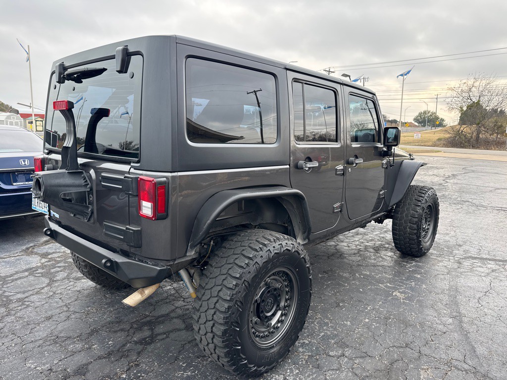 2017 Jeep Wrangler Unlimited Image 4