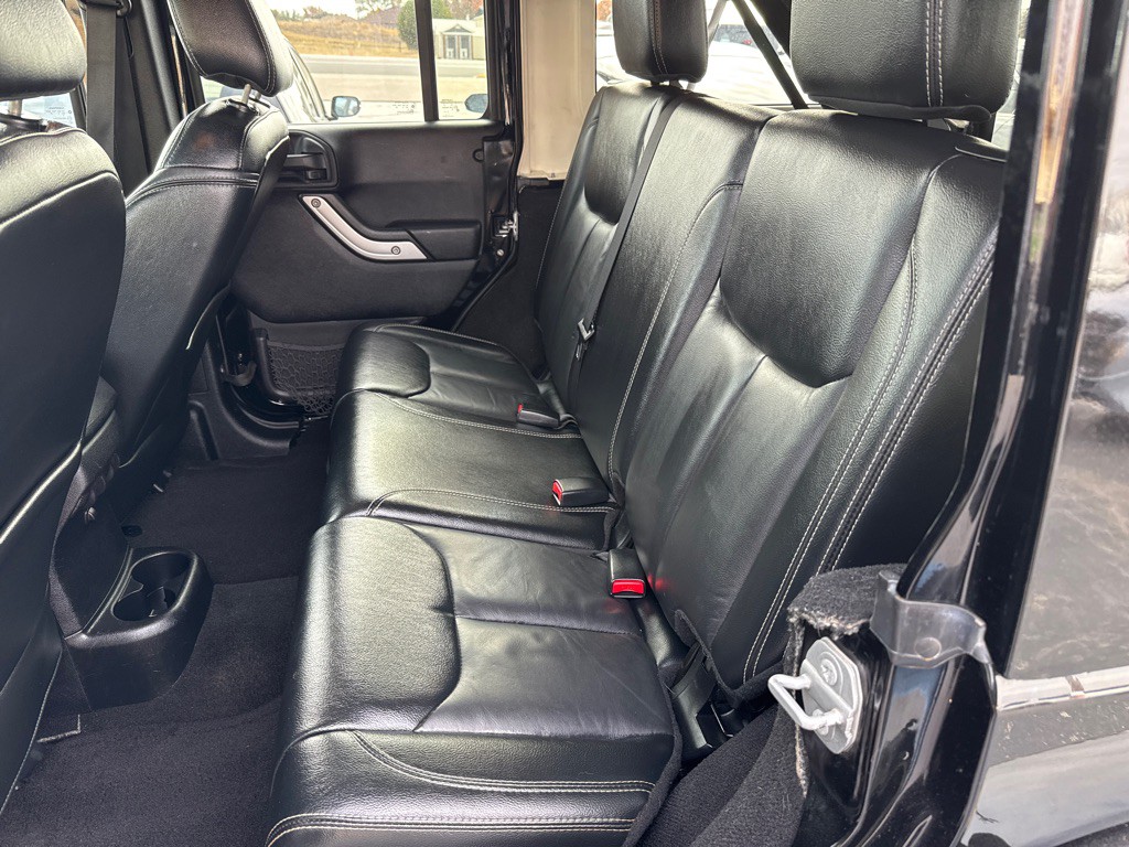 2016 Jeep Wrangler Unlimited Image 13