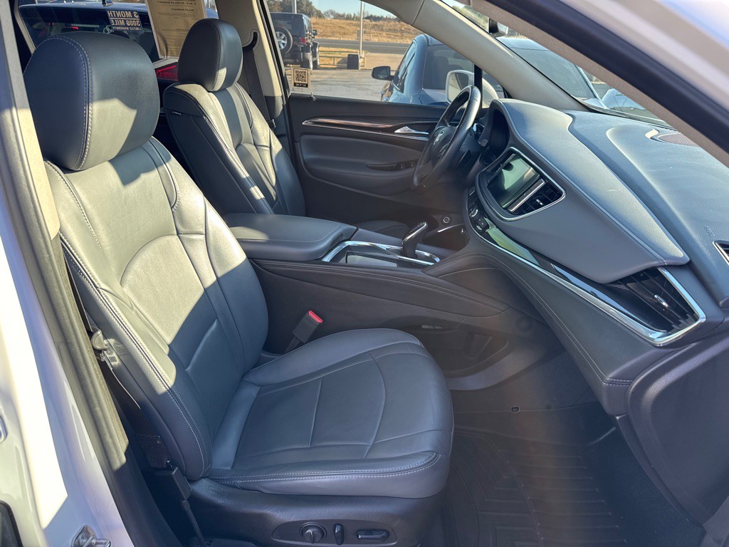 2019 Buick Enclave Image 14