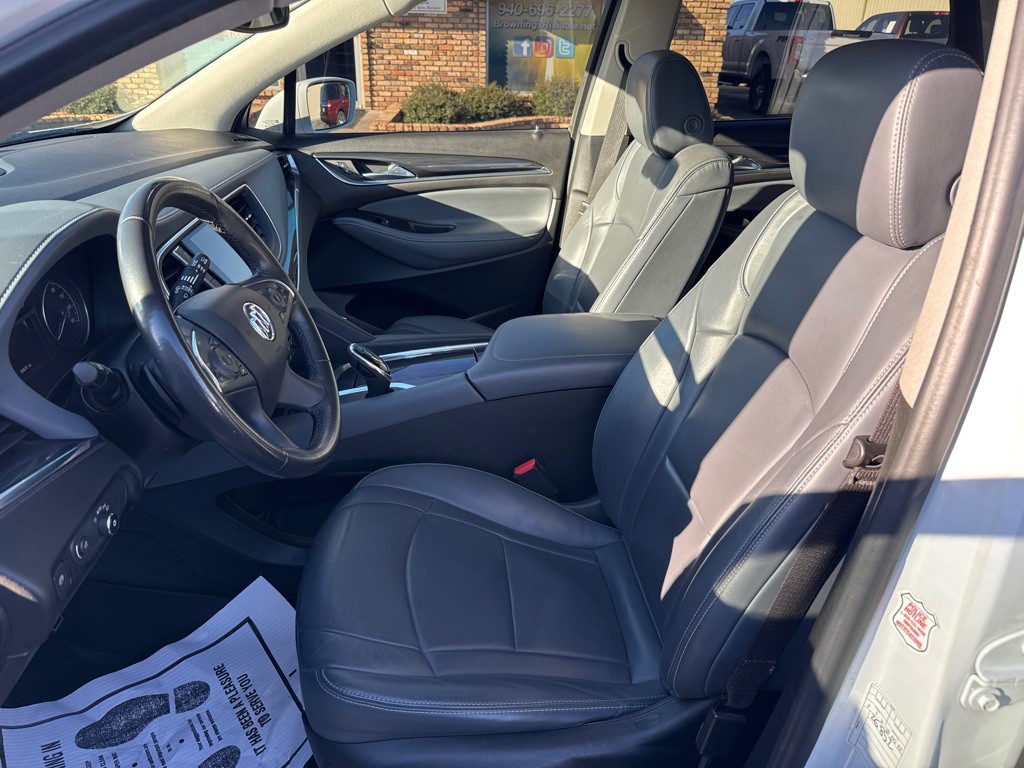 2019 Buick Enclave Image 18