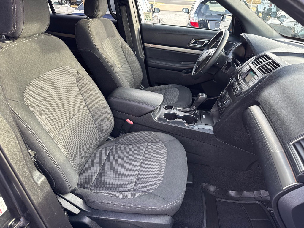 2018 Ford Explorer Image 14