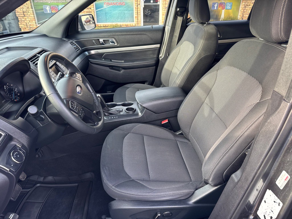 2018 Ford Explorer Image 18
