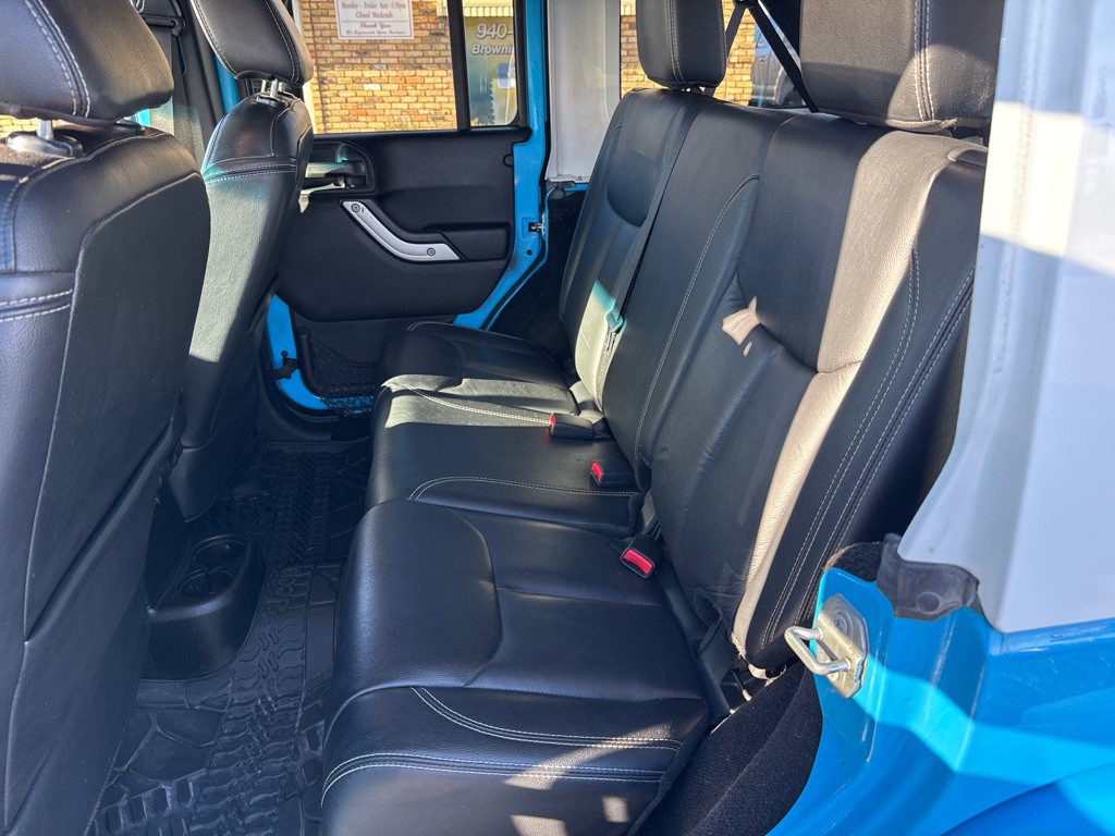 2017 Jeep Wrangler Unlimited Image 14