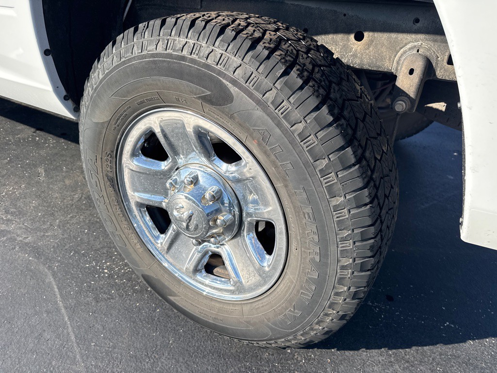 2018 RAM 2500 Image 9