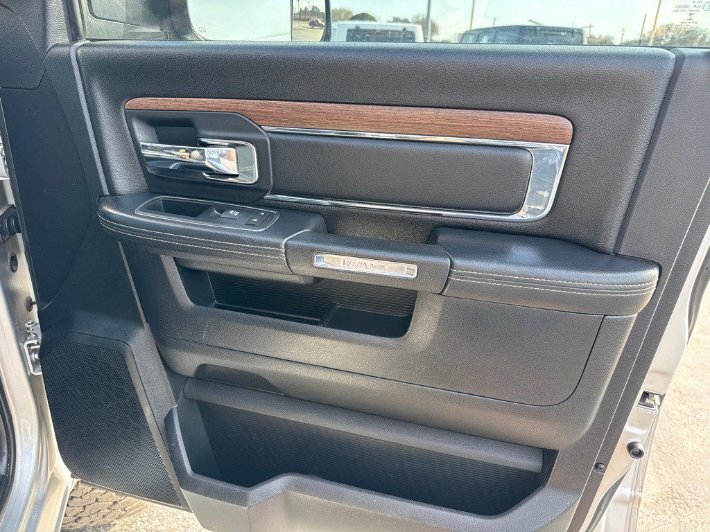 2016 RAM 2500 Image 13