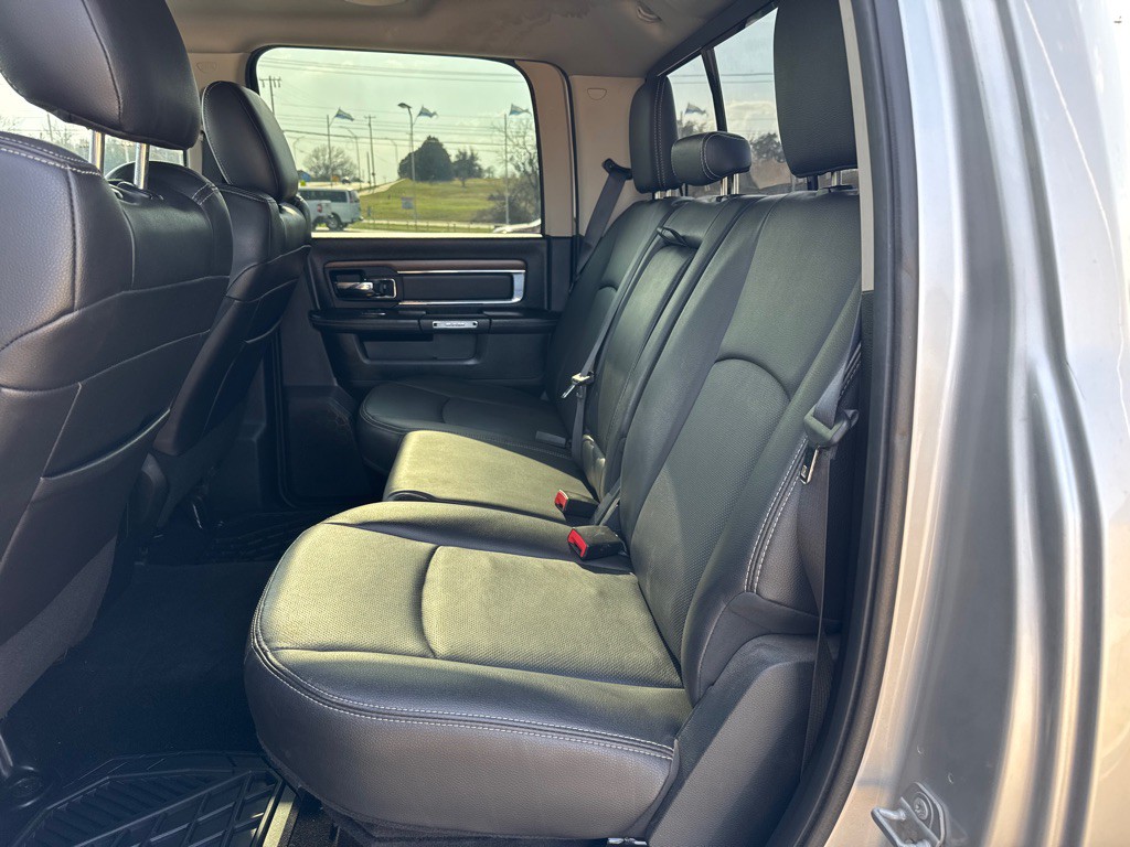 2016 RAM 2500 Image 14