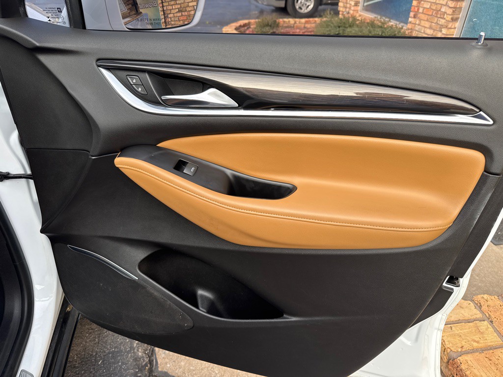 2018 Buick Enclave Image 15