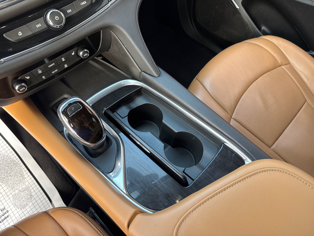 2018 Buick Enclave Image 21