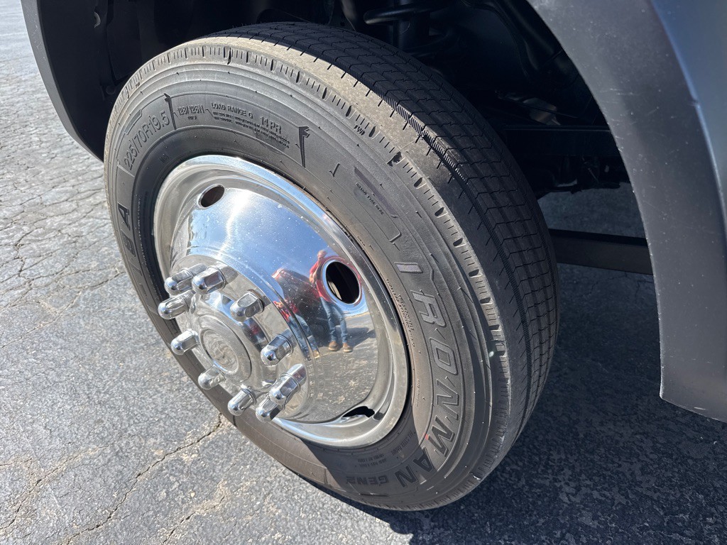 2011 Dodge Ram Image 10