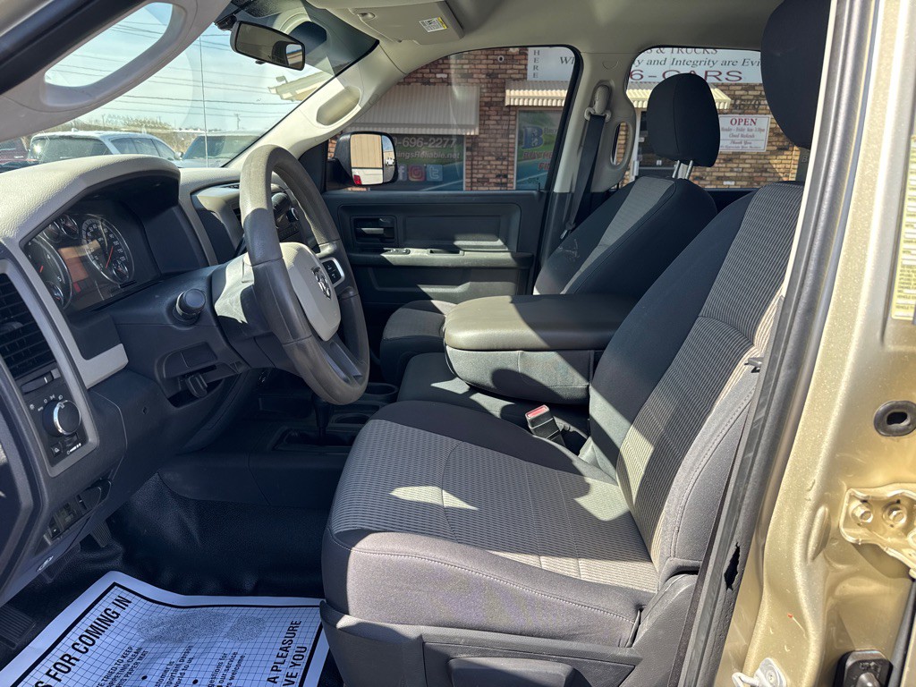 2011 Dodge Ram Image 17