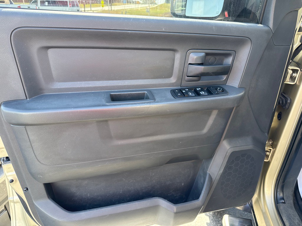 2011 Dodge Ram Image 18