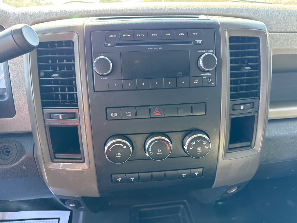 2011 Dodge Ram Image 19