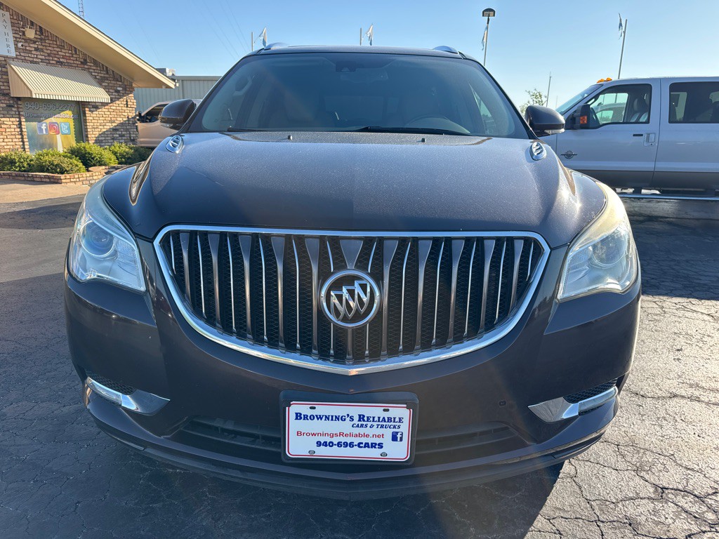 2017 Buick Enclave Image 2