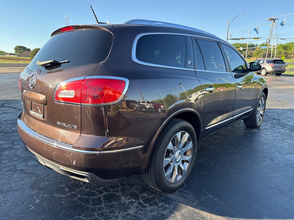 2017 Buick Enclave Image 4