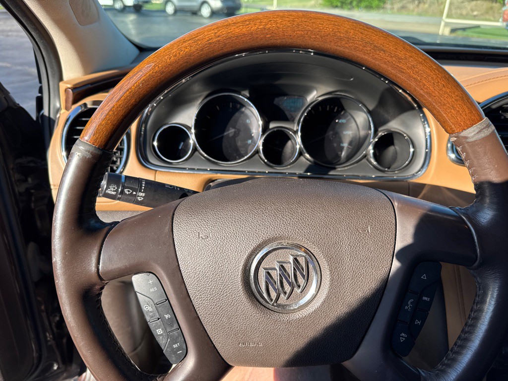 2017 Buick Enclave Image 22