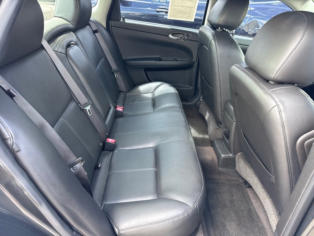 2015 Chevrolet Impala Image 10