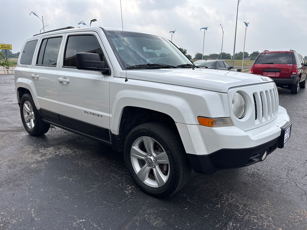 2014 Jeep Patriot Image 3