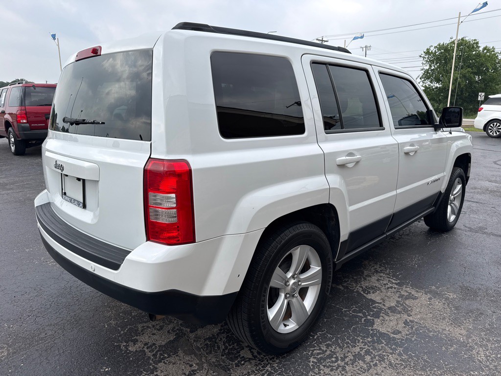 2014 Jeep Patriot Image 4