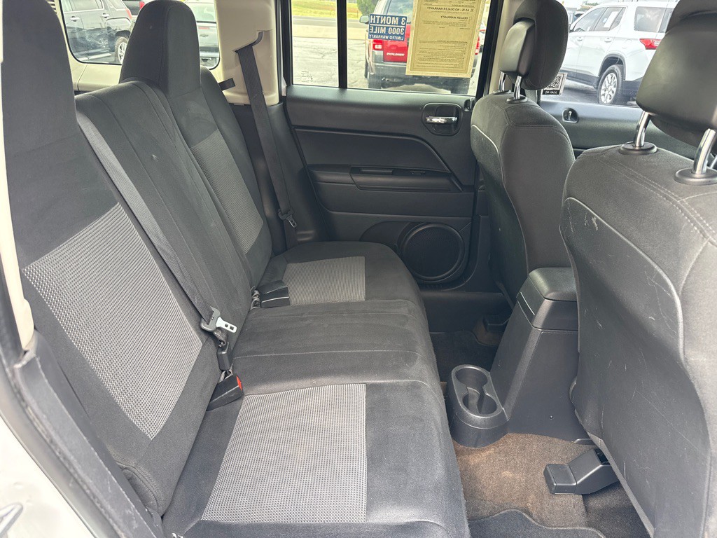 2014 Jeep Patriot Image 10