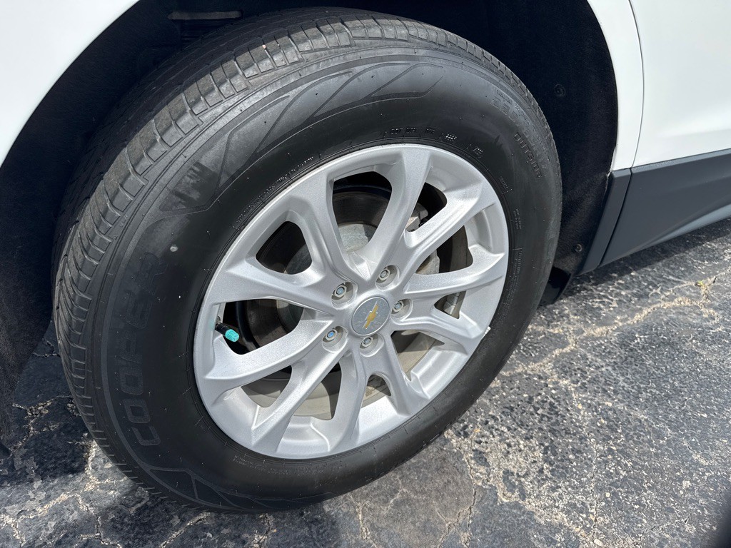 2019 Chevrolet Equinox Image 7