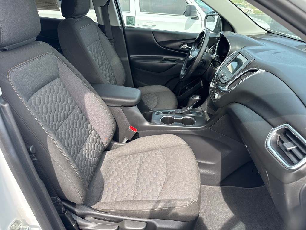 2019 Chevrolet Equinox Image 11