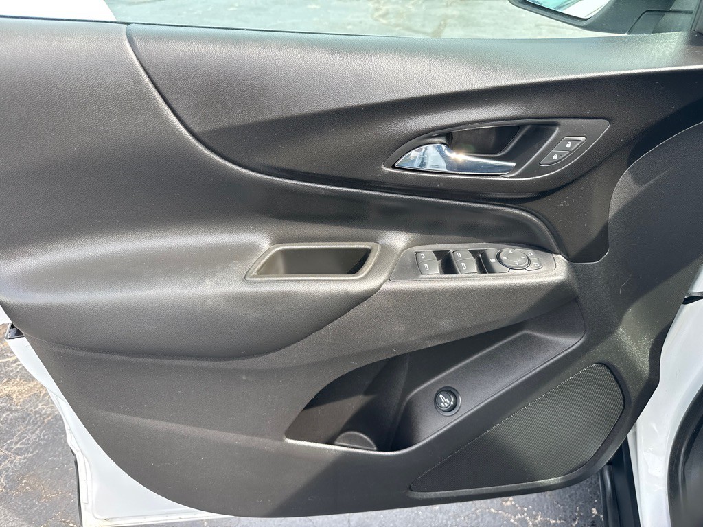 2019 Chevrolet Equinox Image 16