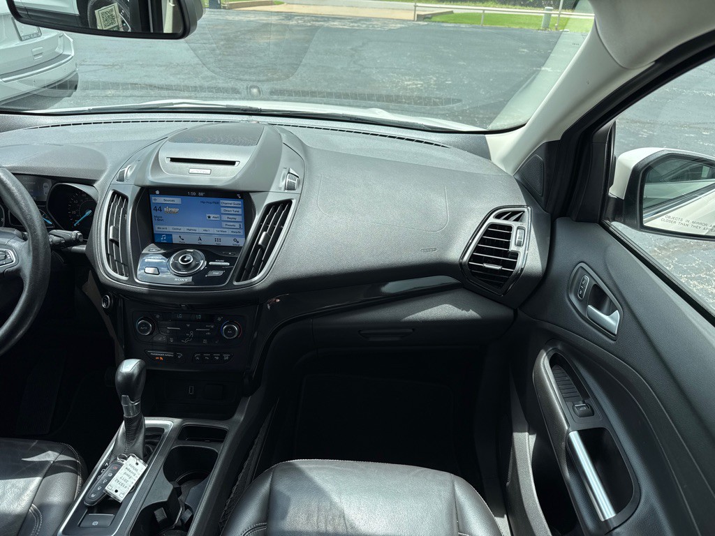 2017 Ford Escape Image 12
