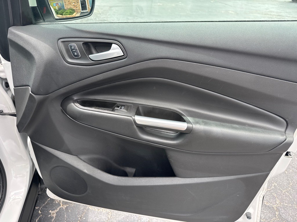 2017 Ford Escape Image 14