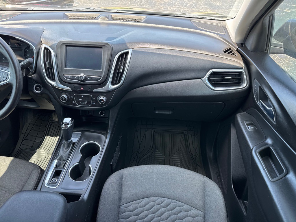 2018 Chevrolet Equinox Image 11