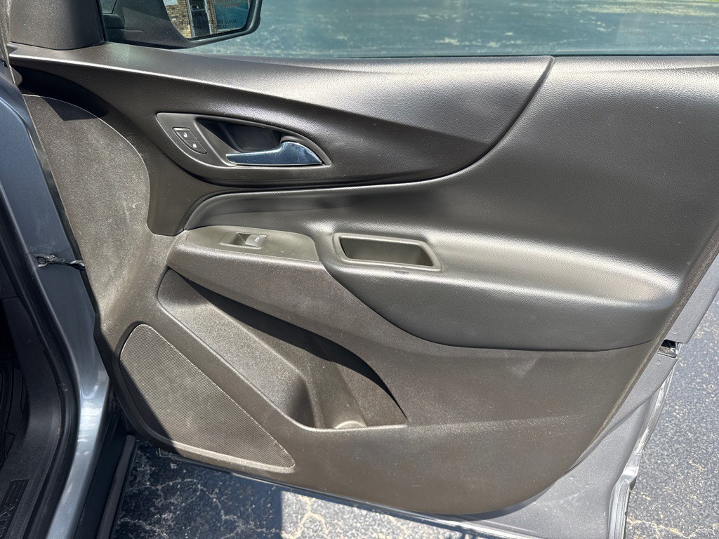 2018 Chevrolet Equinox Image 13