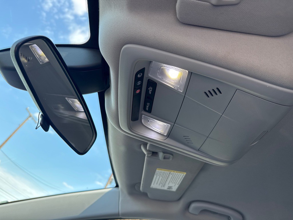 2018 Chevrolet Equinox Image 21