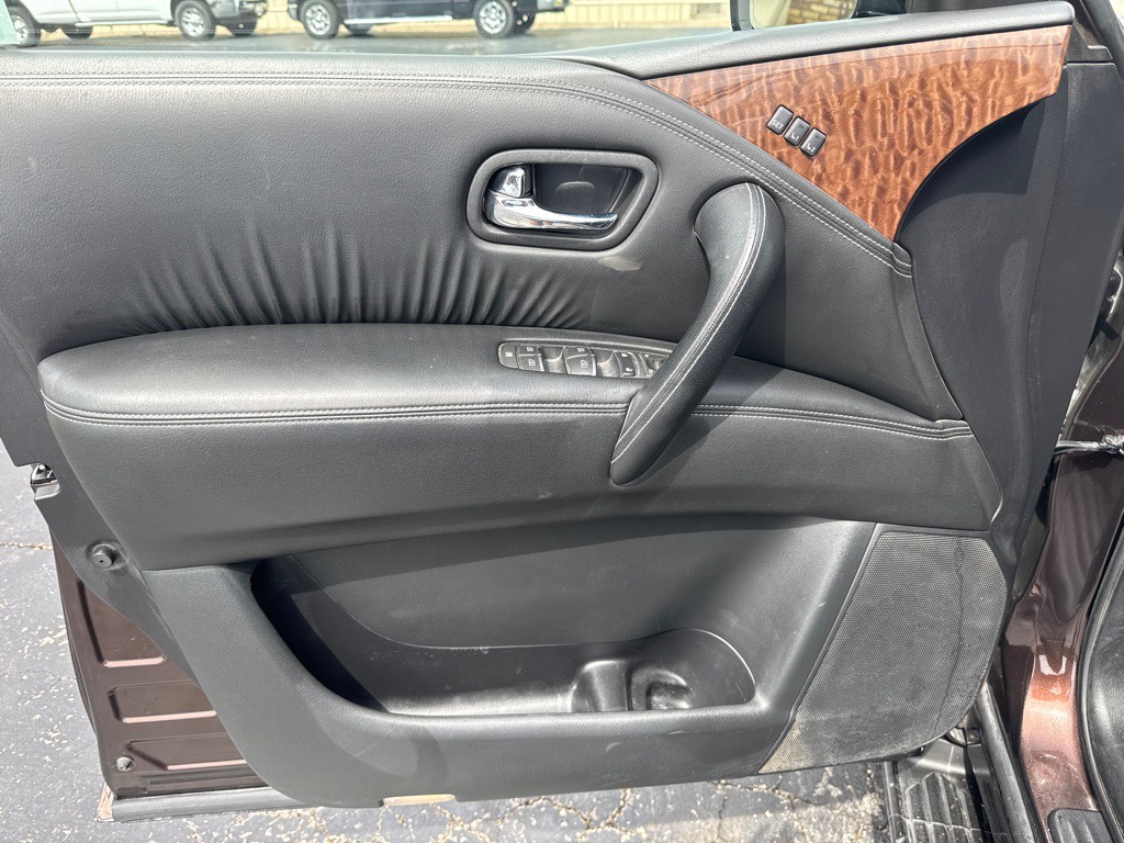 2020 Nissan Armada Image 18