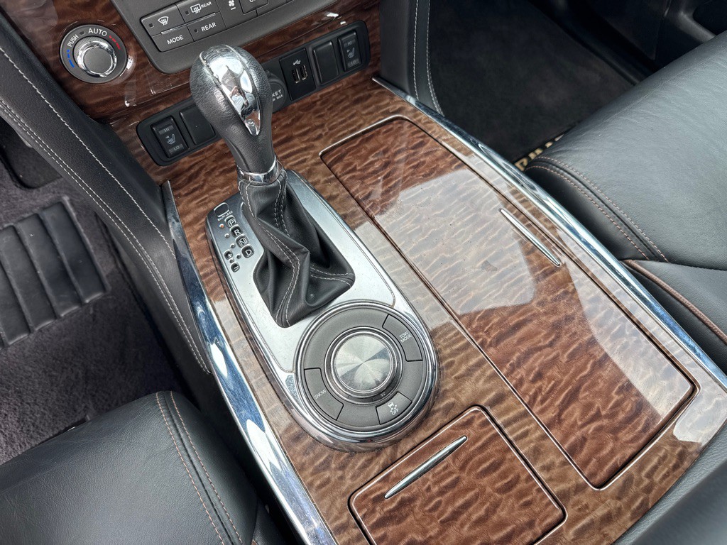 2020 Nissan Armada Image 20