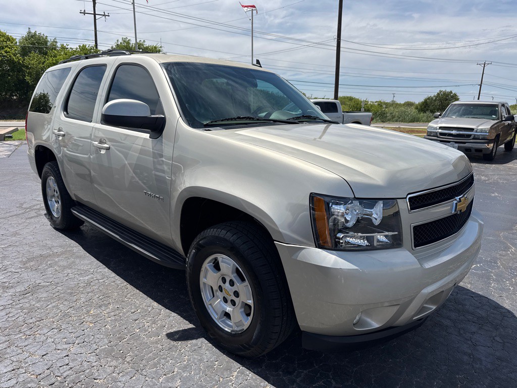 2013 Chevrolet Tahoe Image 3